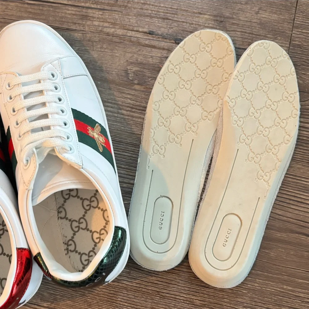 Gucci White Sneakers with Red and Green Stripes - US 8 - Picture 8 of 11